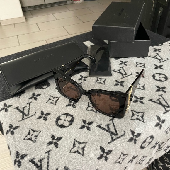 Yves Saint Laurent Black and Gold Sunglasses - Picture 2 of 5